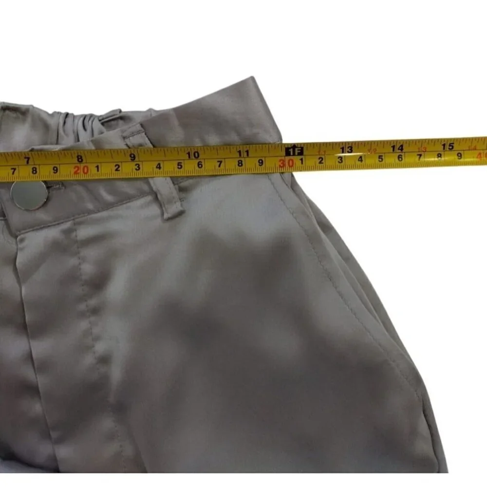 Good Luck Gem girls Gray Elastic Waist Cargo Pants With Pockets Medium.